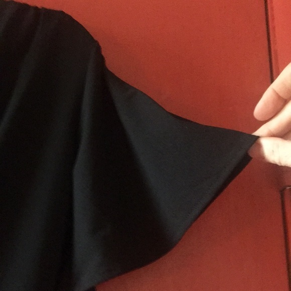 ZARA black deep v-neck short flutter sleeves leotard - Picture 2 of 7